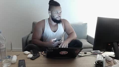 Snapshot of 0_kingsley chatting on October 20, 7:29 pm Kingsley online show from October 20, 7:29 pm