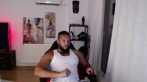 Snapshot of 0_kingsley chatting on October 2, 1:59 pm Kingsley online show from October 2, 1:59 pm