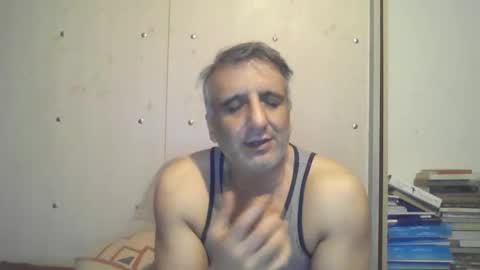 0luvmonkey online show from December 20, 12:07 am