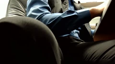 J10004246 online show from February 6, 10:00 pm