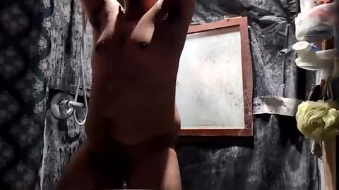 10eraser online show from October 19, 11:30 pm