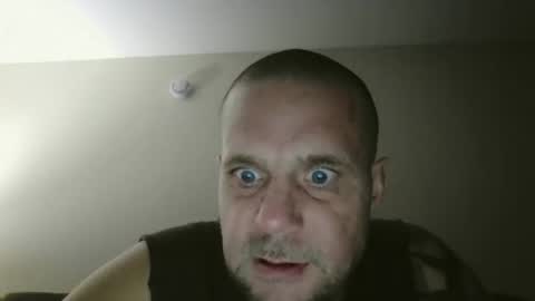 1979frede45 online show from October 9, 5:56 am