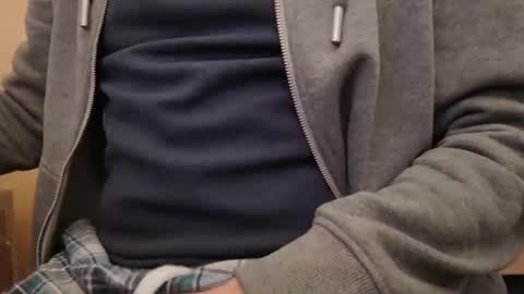 1 Bad Husband online show from February 26, 9:54 am