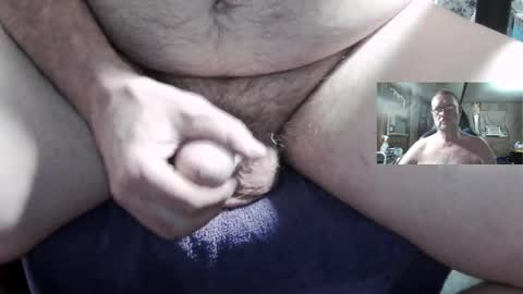 Snapshot of 1isallineed chatting on January 26, 6:28 am Pussy Slayer online show from January 26, 6:28 am