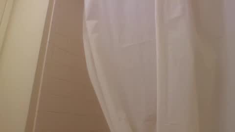 TheShyOne18 online show from March 29, 4:29 pm