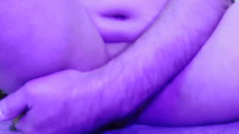 1tallhispanic13 online show from October 14, 5:31 pm