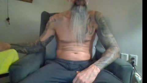 1theone12 online show from December 4, 2:18 am