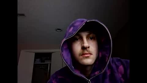 22yrsold7inch online show from December 22, 8:11 am