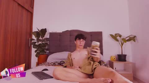 David and Yoel online show from November 9, 2:15 am