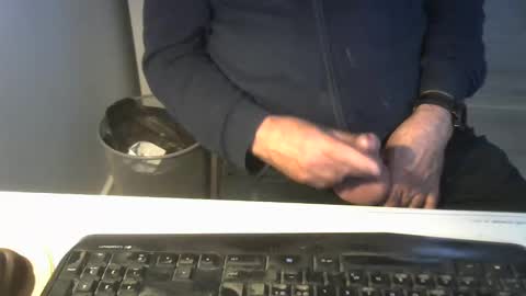 Soeren online show from February 5, 3:53 pm