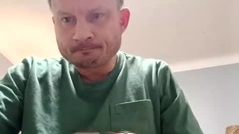 83mattphilipa online show from March 30, 7:42 am