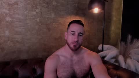 _adamcoper_ online show from January 16, 2:19 pm