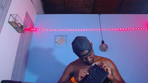 Andrew online show from February 28, 4:33 am