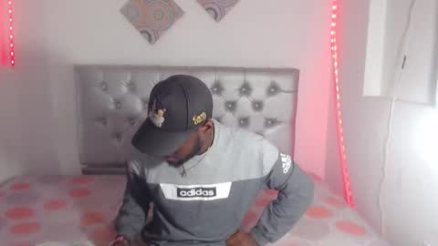 Andrew online show from December 21, 3:03 am