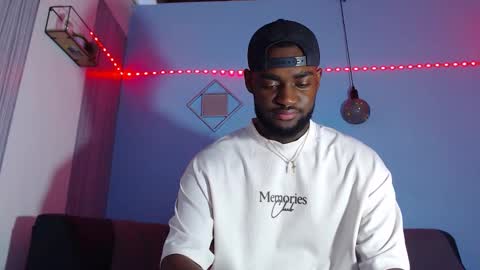 Andrew online show from March 6, 3:36 am