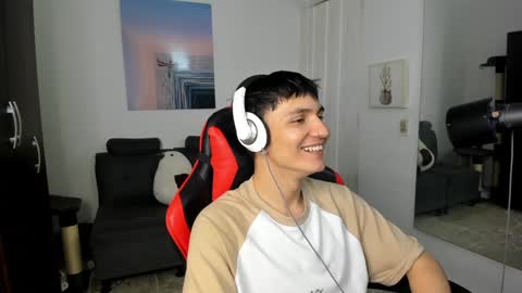 B L A K E online show from December 6, 7:10 am