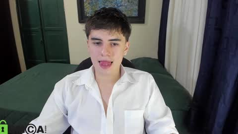 FELIPE CAMACHO    dont forget to support me with a little hand up online show from December 9, 5:51 am