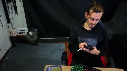 delacruz online show from February 9, 12:37 am