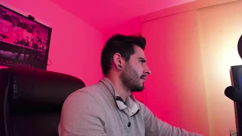  -         online show from March 4, 1:01 am