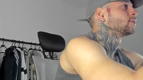 jeison online show from October 22, 2:26 am