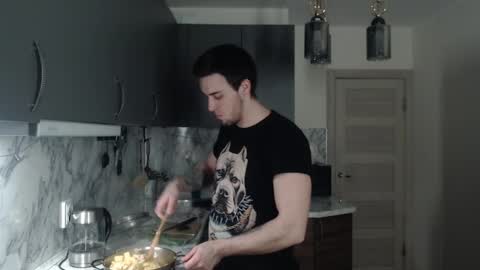 Joni online show from March 4, 2:21 pm