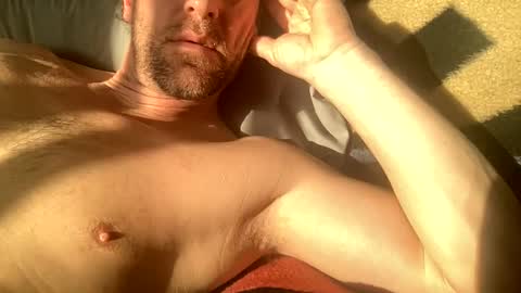 _lululeo_ online show from March 31, 1:18 am