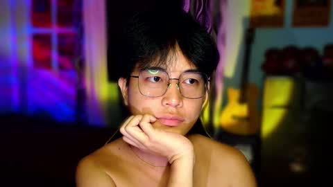 MAX Dont forget to follow online show from December 21, 2:58 pm