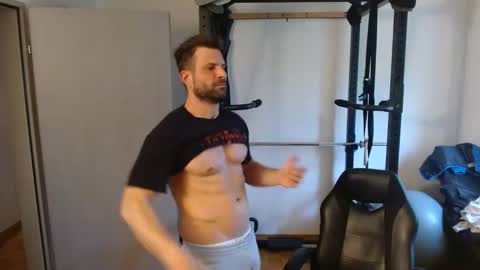 BENJI online show from April 2, 3:53 pm