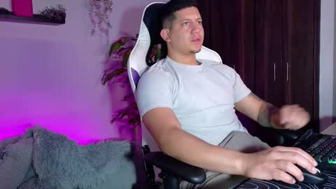 Roberto online show from September 25, 12:48 pm