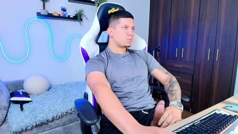 Roberto online show from January 23, 1:56 pm