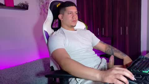 Roberto online show from September 18, 6:04 am