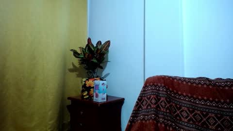 _skyleer_ online show from November 6, 10:57 pm