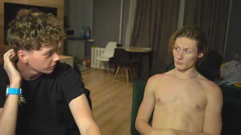 OLIVERERENMARCUSpvt is open online show from December 22, 12:05 pm