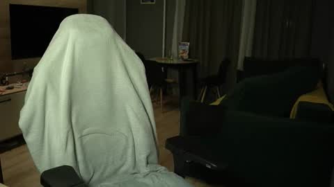 OLIVERERENMARCUSpvt is open online show from March 21, 3:05 pm