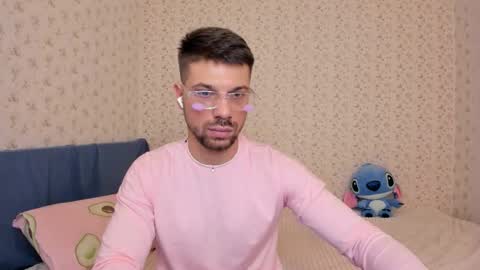 Tony Wolf online show from December 20, 7:32 pm