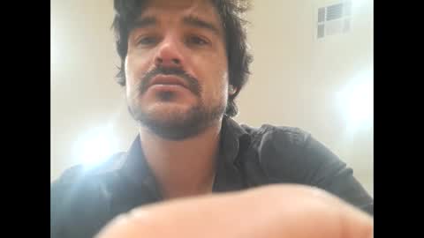 Snapshot of _yourdirtysecret23 chatting on January 1, 10:32 am Matt snap - mattdillon1995 online show from January 1, 10:32 am