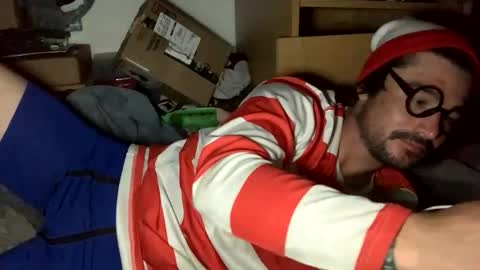 Snapshot of _yourdirtysecret23 chatting on October 30, 7:43 am Matt snap - mattdillon1995 online show from October 30, 7:43 am