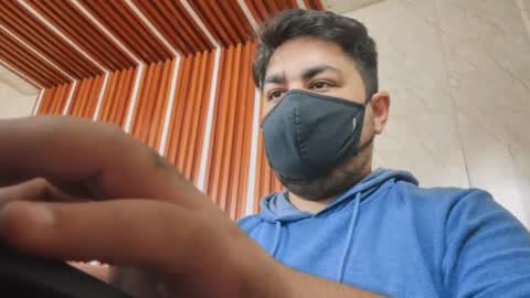 Sleepy owl online show from October 31, 8:18 am