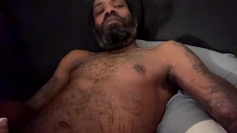 a_rizzy85 online show from February 10, 7:46 am