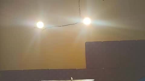 Kyle online show from April 28, 4:39 am