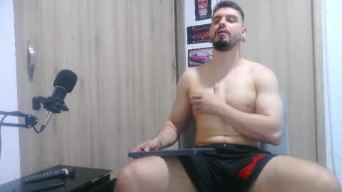 Aaron kwok online show from November 25, 2:13 am