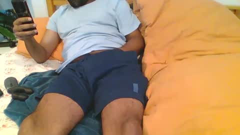 Naked Gentleman online show from December 4, 2:20 am