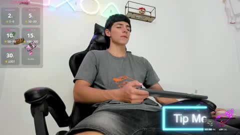 ADAM online show from February 6, 7:51 pm