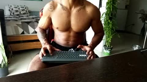Adam Valencia online show from July 20, 7:16 pm
