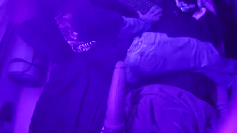 adamineve online show from January 27, 11:00 am