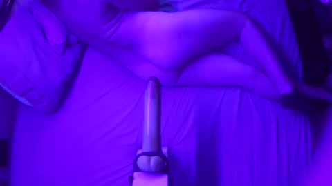 adamineve online show from December 7, 12:56 pm