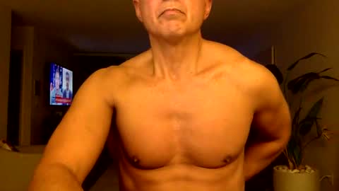 Adam online show from November 14, 1:31 am