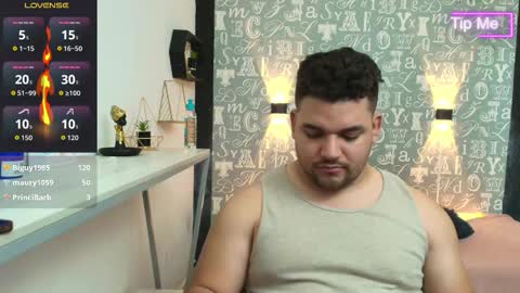 Snapshot of adonis__walker chatting on October 23, 12:14 am ADONIS online show from October 23, 12:14 am