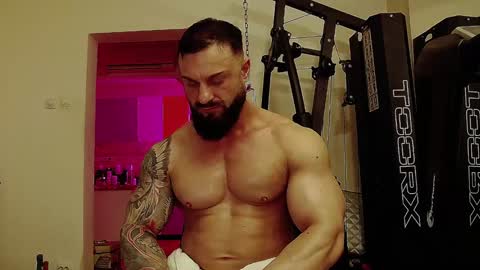 Adonis online show from February 1, 5:49 am