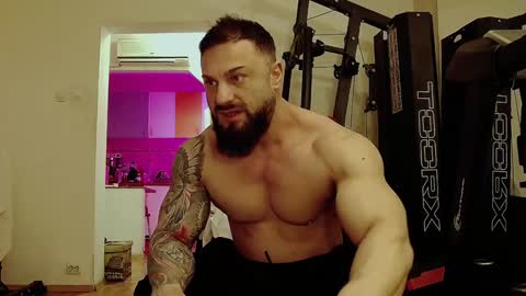 Adonis online show from January 23, 7:07 pm